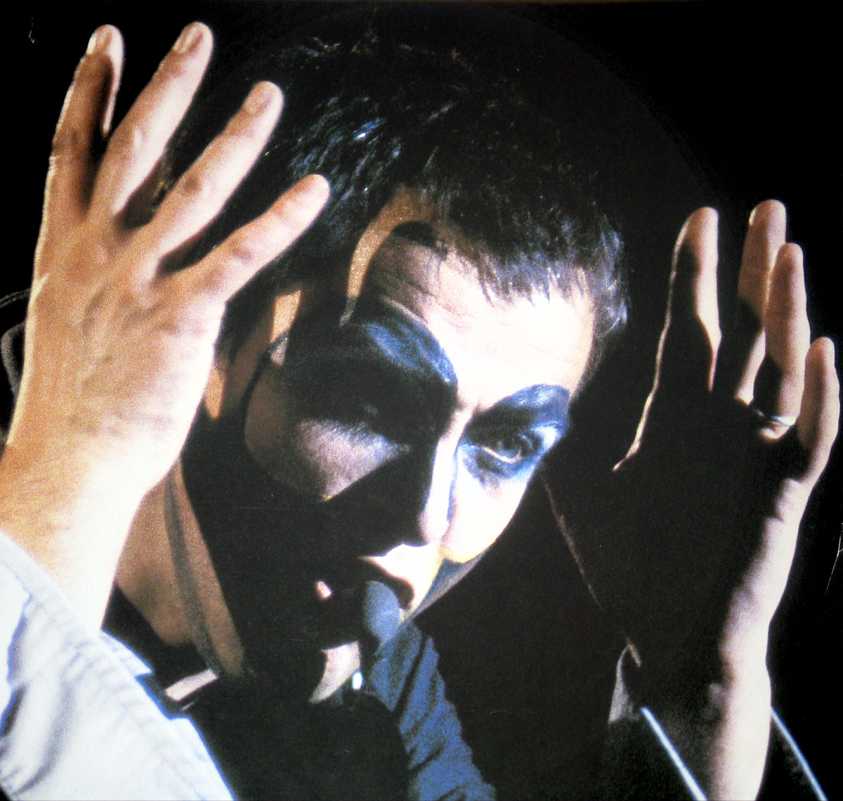 High Resolution Photo of peter gabriel plays live 